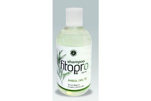 Shampoo Fitopro de farmacias Knop. Es libre de sal, sulfatos y parabenos, además de biodegradable y amigable con el medio ambiente.