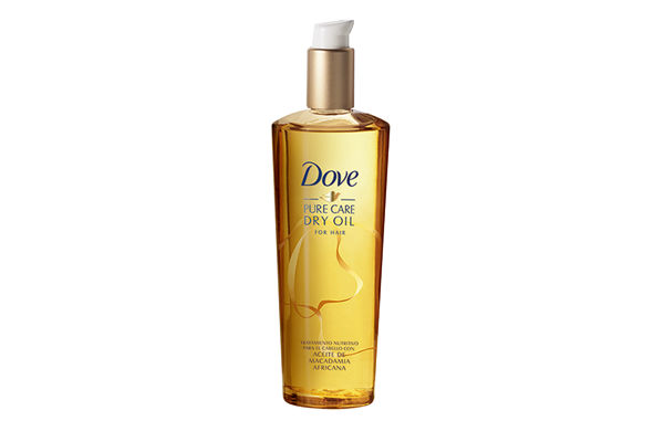 Aceite Dove Óleo Nutritivo, ideal para nutrir el pelo seco y lograr un cabello suave con un brillo increíble.