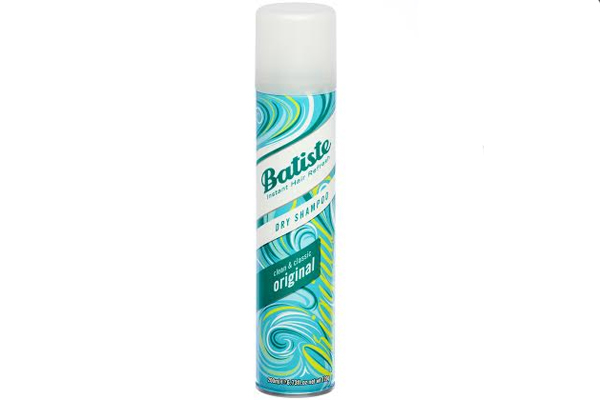 Dry shampoo de la marca Batiste. Se puede encontrar en todas las tiendas de The Republic of Beauty.