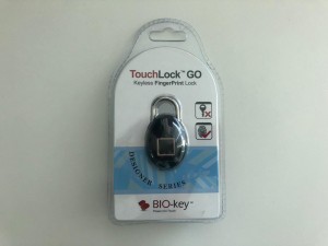 El nuevo TouchLock go, que trae a Chile la empresa SmartGoods, es un candado que cuenta con un sensor dactilar. Permite almacenar hasta 20 huellas dactilares para bloquearlo.
