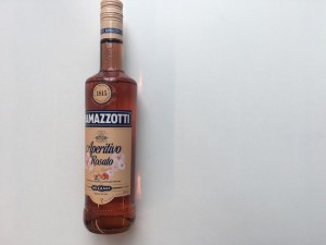 Esta botella de Ramazzoti  es perfecta para esas conversaciones íntimas entre madres e hijas.