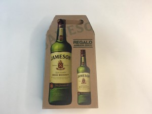 Esta botella de Jameson, será siempre bien recibido en el mini bar de cualquier