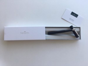 Las Grip Classic de Faber Castell son ideales para quienes les gusta usar una pluma estilográfica para escribir a mano. Estas estilográficas son adecuadas tanto para zurdos como para diestros.