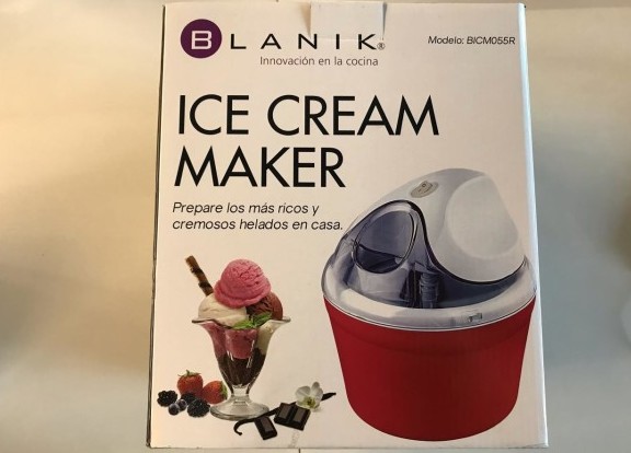 Esta máquina para hacer helados de Blanik, es el mejor electrodoméstico que puedes tener este verano.